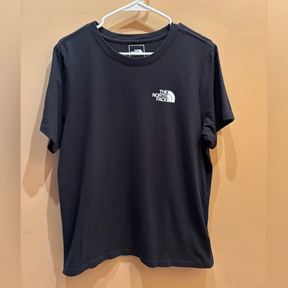 The North Face Shirt Mens Large Black Never Stop Exploring Graphic Tee Large